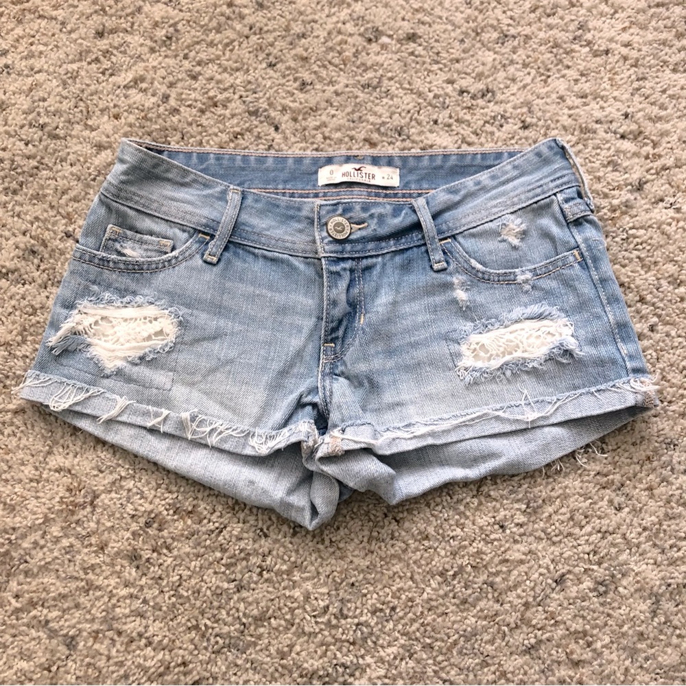 Women’s Hollister Distressed Denim Shorts Size 0